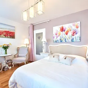 Naturalbnb: Tranquil Retreat With Homemade Breakfast & Secure Parking Villeurbanne
